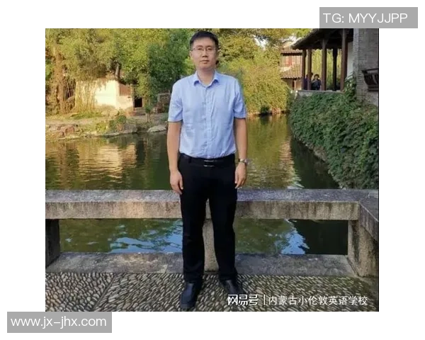 足球明星退役后的新人生探索与社会影响力分析